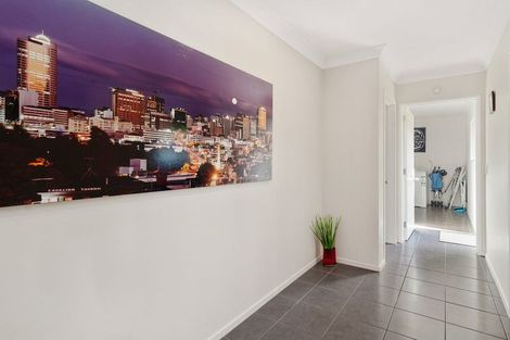 Photo of property in 28 Holden Avenue, Holdens Bay, Rotorua, 3010