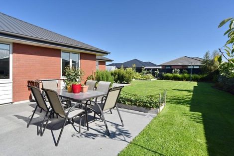 Photo of property in 54 Koura Drive, Rangiora, 7400