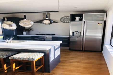 Photo of property in 6 Curletts Road, Sockburn, Christchurch, 8042