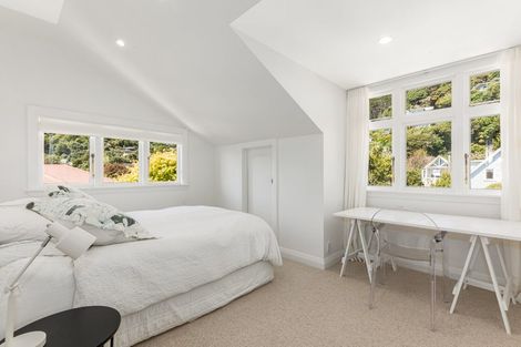 Photo of property in 103 Muritai Road, Eastbourne, Lower Hutt, 5013