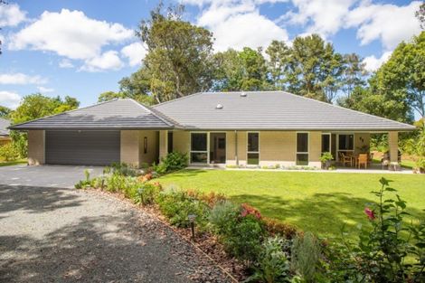 Photo of property in 11 Cookham Place, Maunu, Whangarei, 0179