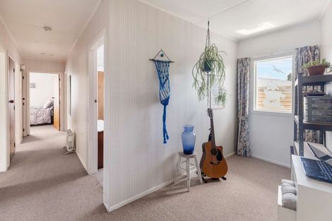 Photo of property in 184 Puriri Street, Castlecliff, Whanganui, 4501