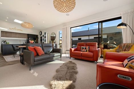 Photo of property in 19 Searle Drive, Cromwell, 9310