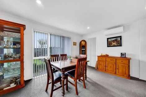Photo of property in 14 Rawiri Drive, Bell Block, New Plymouth, 4312