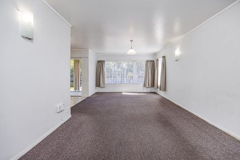 Photo of property in 2/17 Waimahia Avenue, Weymouth, Auckland, 2103