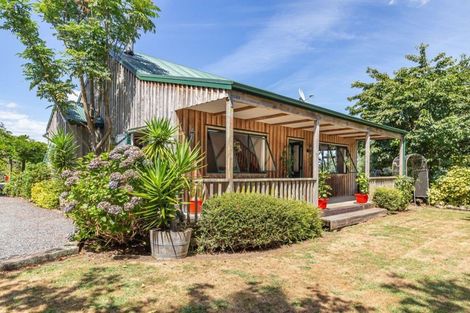 Photo of property in 358 Kimberley Road, Levin, 5571