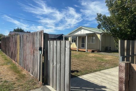 Photo of property in 8 Finsbury Street, Islington, Christchurch, 8042