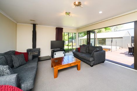 Photo of property in 40 Lincoln Terrace, Hokowhitu, Palmerston North, 4410