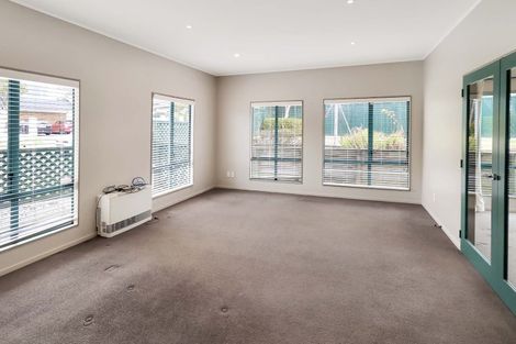 Photo of property in 10 Waverton Terrace, Churton Park, Wellington, 6037