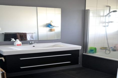 Photo of property in 1/20 Ferndale Road, Mount Wellington, Auckland, 1060