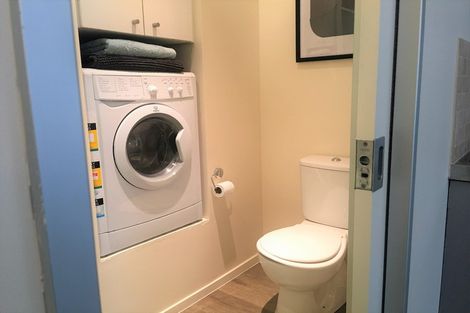 Photo of property in St Paul Apartments, 9e/4 Saint Paul Street, Auckland Central, Auckland, 1010