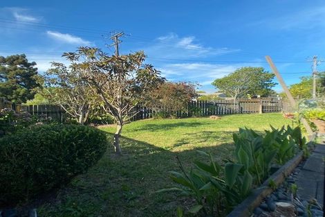 Photo of property in 95 View Road, Henderson, Auckland, 0612