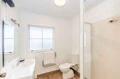 Photo of property in 26 Awanui Drive, Waikanae, 5036