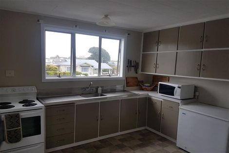 Photo of property in 2/323 Saint Aubyn Street, New Plymouth, 4310