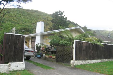 Photo of property in 53 Sunny Grove, Wainuiomata, Lower Hutt, 5014