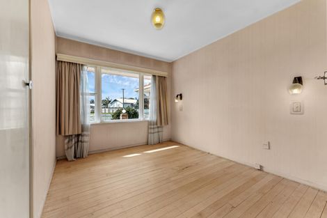 Photo of property in 1/10 Grove Road, Papakura, 2110