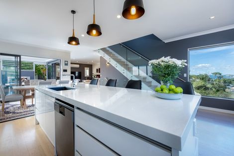 Photo of property in 131 Beach Road, Castor Bay, Auckland, 0620