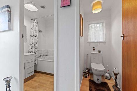 Photo of property in 1/10 Shaldon Crescent, Blagdon, New Plymouth, 4310