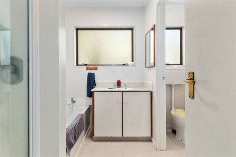 Photo of property in 34 Westwood Street, Bellevue, Tauranga, 3110