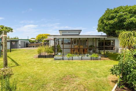 Photo of property in 22 Villa Place, Bell Block, New Plymouth, 4312