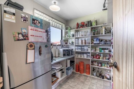 Photo of property in 102 Broughton Street, Gore, 9710