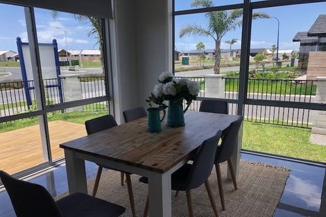 Photo of property in 72a The Boulevard, Papamoa Beach, Papamoa, 3118