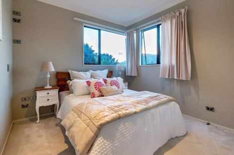 Photo of property in 9 Elias Court, The Gardens, Auckland, 2105