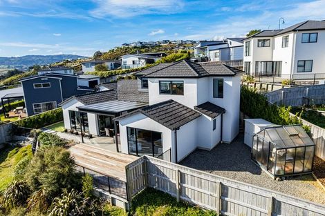 Photo of property in 66 Endeavour Drive, Whitby, Porirua, 5024