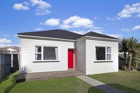 Photo of property in 714 Ferry Road, Woolston, Christchurch, 8023