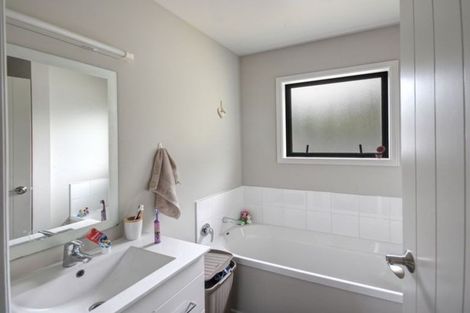 Photo of property in 14 Clearwater Street, Broad Bay, Dunedin, 9014