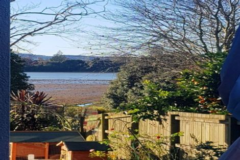 Photo of property in 57 Rushgreen Avenue, Pahurehure, Papakura, 2113