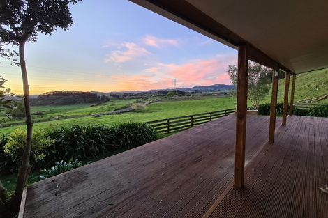 Photo of property in 202 Kellyville Road, Mercer, 2474