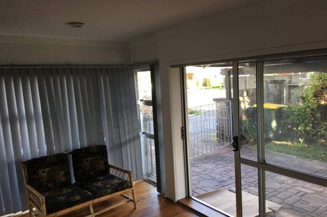 Photo of property in 1/25 Inverness Road, Browns Bay, Auckland, 0630