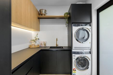 Photo of property in 39 Paparoa Street, Papanui, Christchurch, 8053