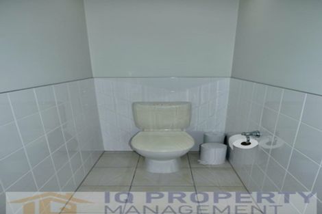 Photo of property in 54 Provence Esplanade, Te Atatu Peninsula, Auckland, 0610