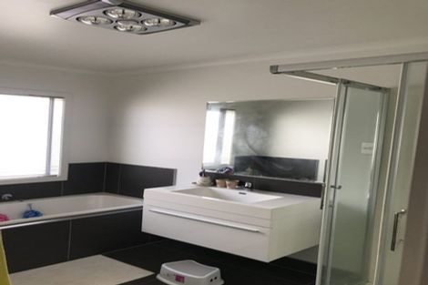 Photo of property in 17 Piwakawaka Court, Rototuna North, Hamilton, 3210