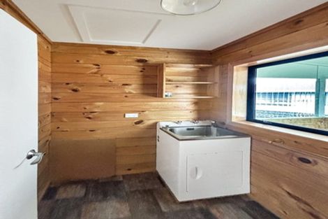 Photo of property in 15 Seddon Street, Dannevirke, 4930