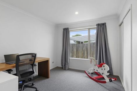 Photo of property in 450 Hills Road, Mairehau, Christchurch, 8052