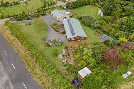 Photo of property in 1321 Mangorei Road, Mangorei, New Plymouth, 4371