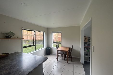 Photo of property in 29 Chadwick Place, Highbury, Palmerston North, 4412