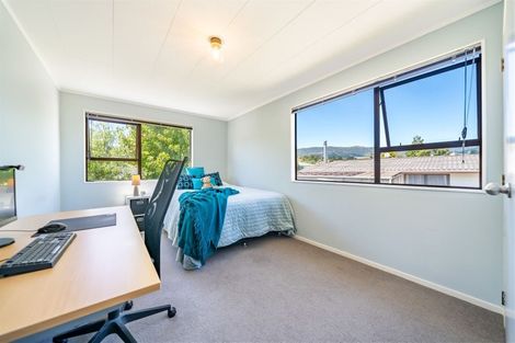 Photo of property in 25 Roband Crescent, Brown Owl, Upper Hutt, 5018