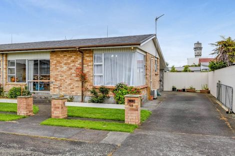 Photo of property in 15 Grey Street, Hawera, 4610