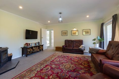 Photo of property in 365 Bluff Rangitumau Road, Rangitumau, Masterton, 5871