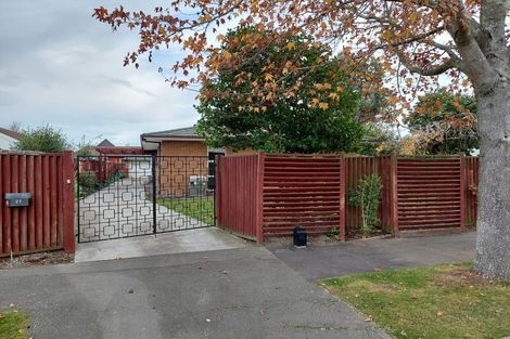 Photo of property in 21 Glenside Avenue, Ilam, Christchurch, 8041