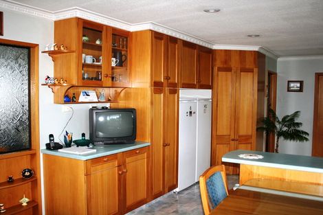 Photo of property in 15 Holmes Street, Holmes Hill, Oamaru, 9401