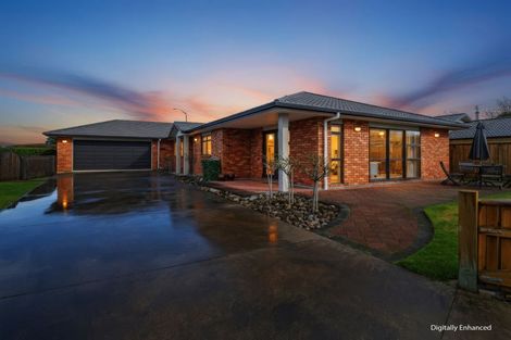 Photo of property in 5 Gilligan Close, College Estate, Whanganui, 4500