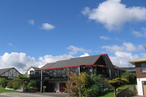 Photo of property in 33 Thelma Place, Lynmore, Rotorua, 3010