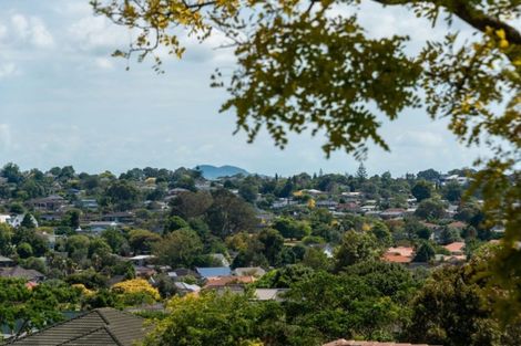 Photo of property in 1/161 Whitford Road, Somerville, Auckland, 2014