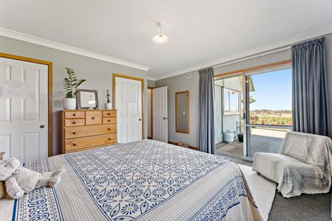 Photo of property in 221 Amreins Road, Taupaki, Henderson, 0782