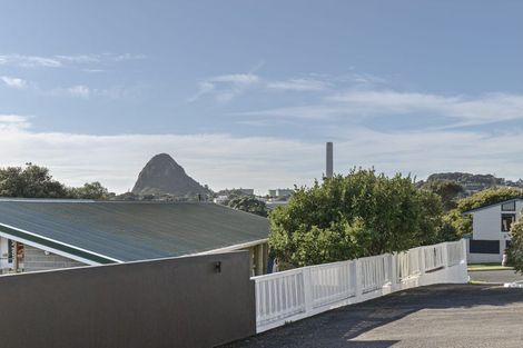 Photo of property in 27a Norwich Avenue, Spotswood, New Plymouth, 4310